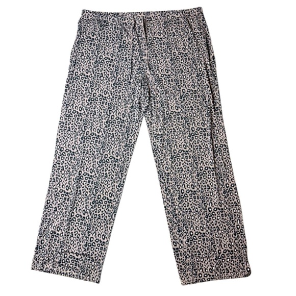 Nordstrom | Animal Print Pajama Set XL - Picture 4 of 11